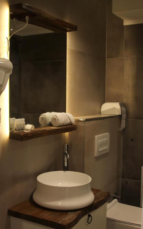 Hotel Driada Gjakova Eksteriør billede