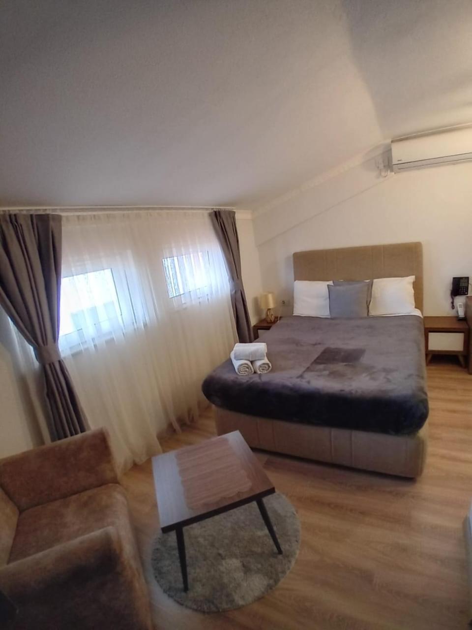 Hotel Driada Gjakova Eksteriør billede